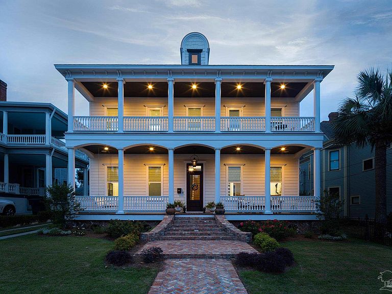 House evening exterior